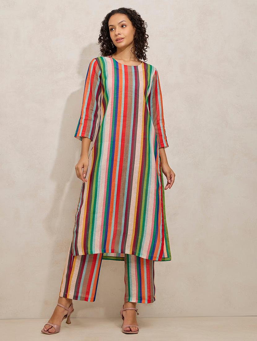 women three quarter sleeve kurta pant set - 21941661 - Standard Image - 1