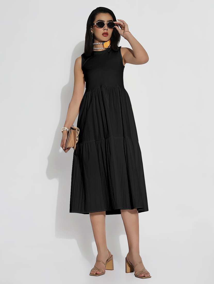 women black solid sleveeless tiered dress - 21941862 -  Standard Image - 4