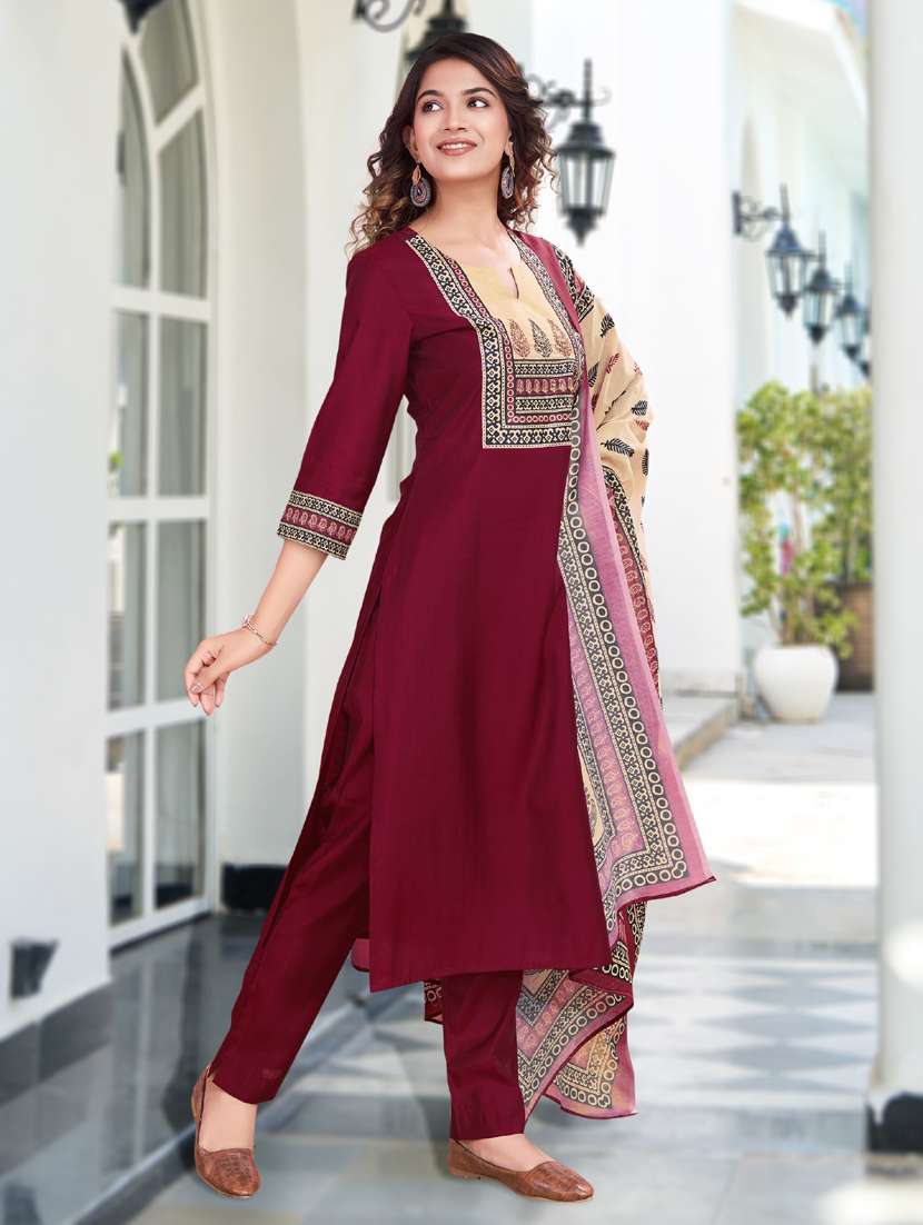 women three quarter sleeve kurta pant with dupatta set - 21942037 -  Standard Image - 1