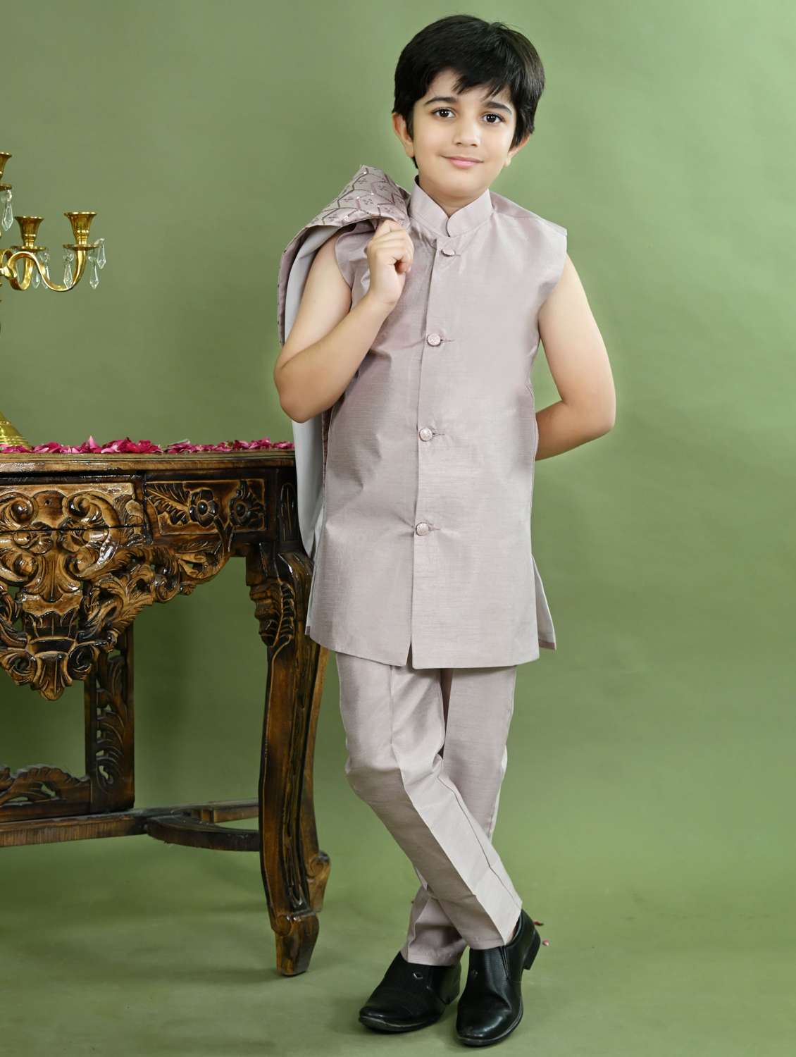 boys embroidered long sleeve sherwani - 21942056 - Standard Image - 4
