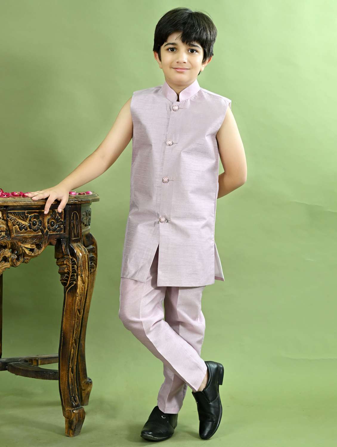 boys embroidered long sleeve sherwani - 21942058 - Standard Image - 4