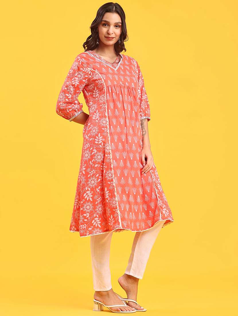 women three quarter sleeve a-line kurta - 21942438 -  Standard Image - 1