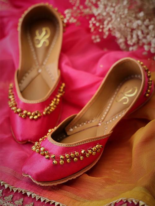 women embellished slip on juttis - 21943235 - Standard Image - 0