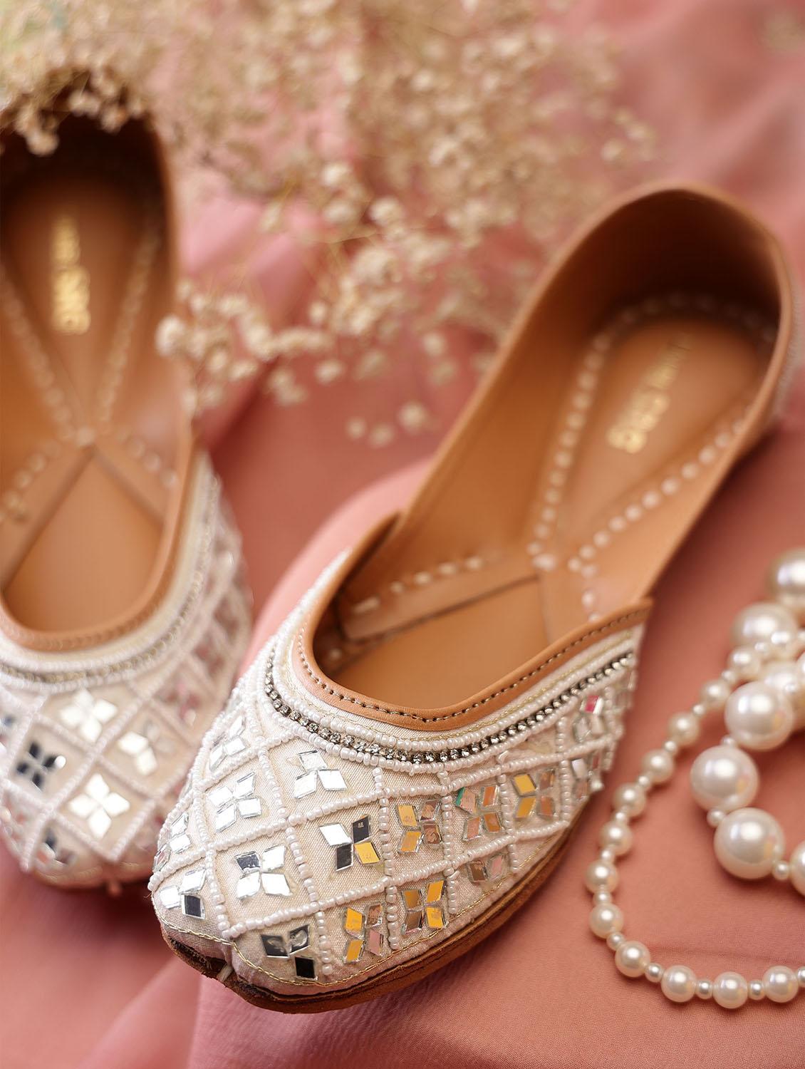 women embellished slip on juttis - 21943245 - Zoom Image - 0