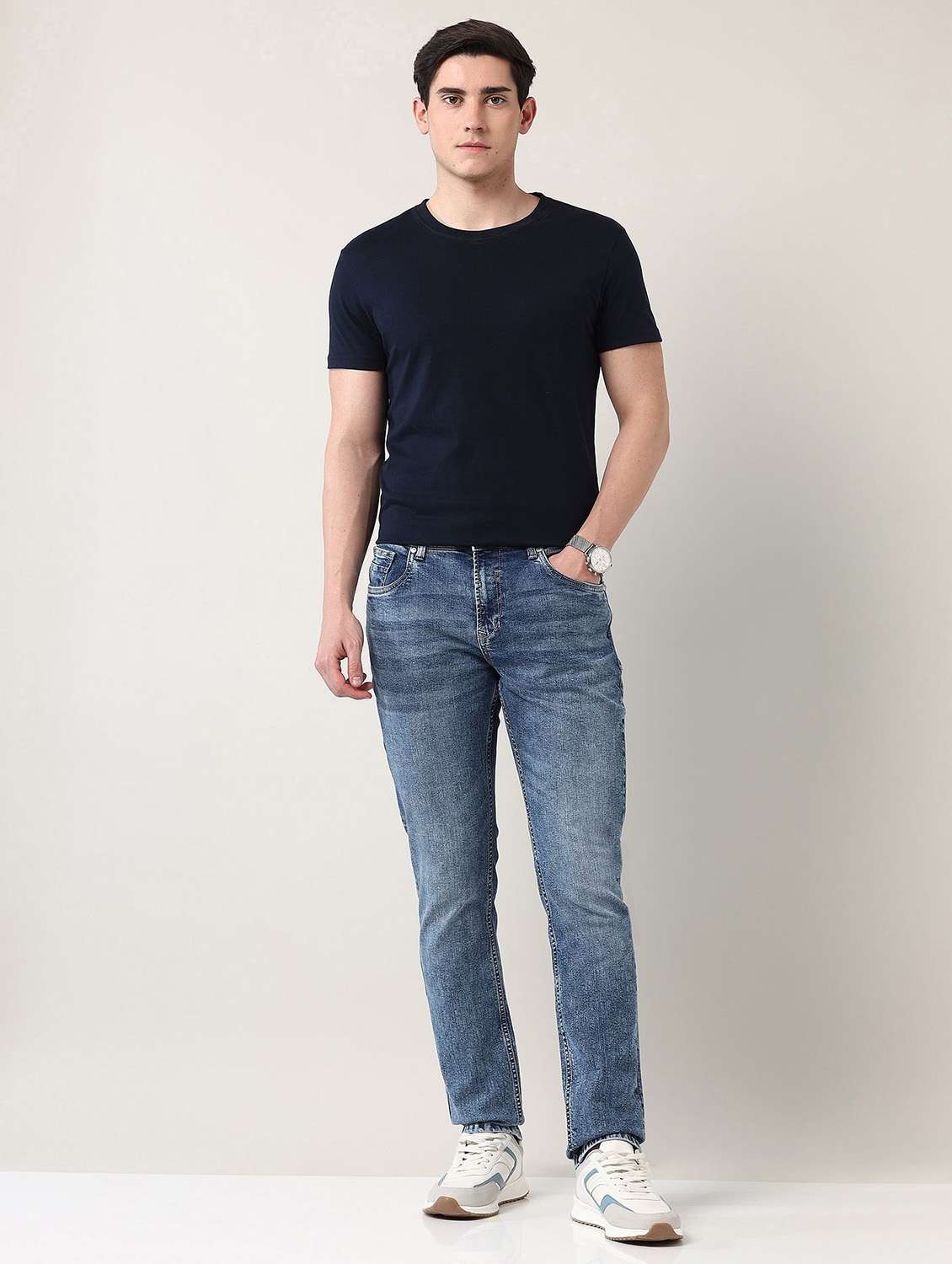 men washed mid rise full length jeans - 21943411 -  Standard Image - 4
