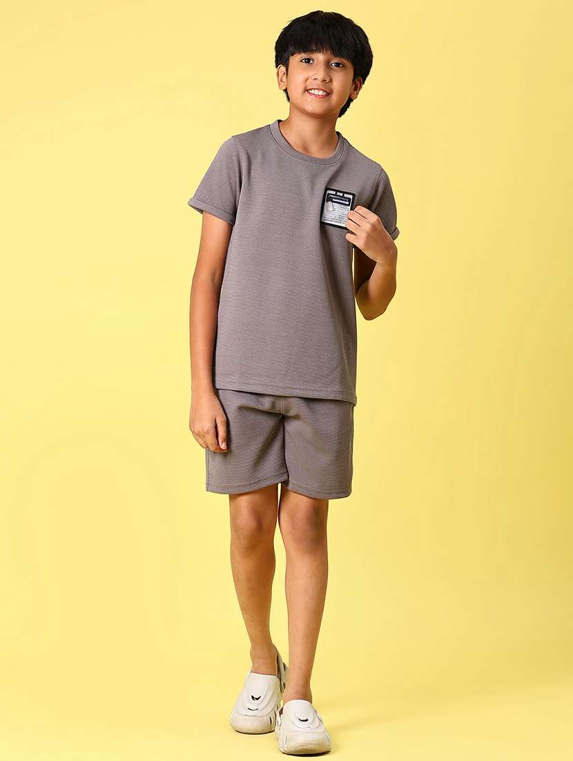boys solid t-shirt & shorts co-ord set - 21943463 -  Standard Image - 1