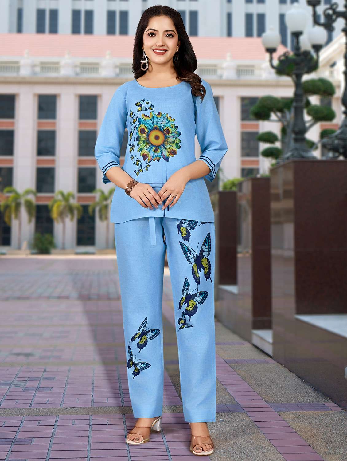 women floral print top and trouser co-ord set