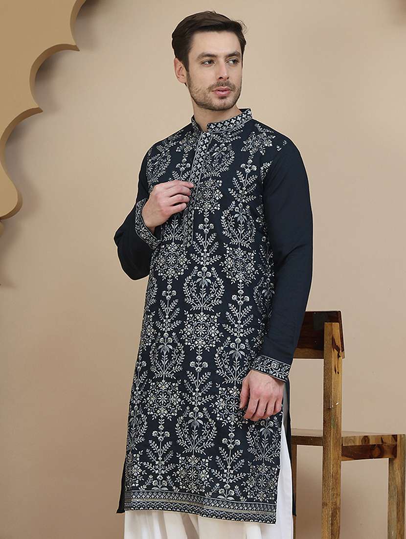 men embroidered mandarin neck long kurta