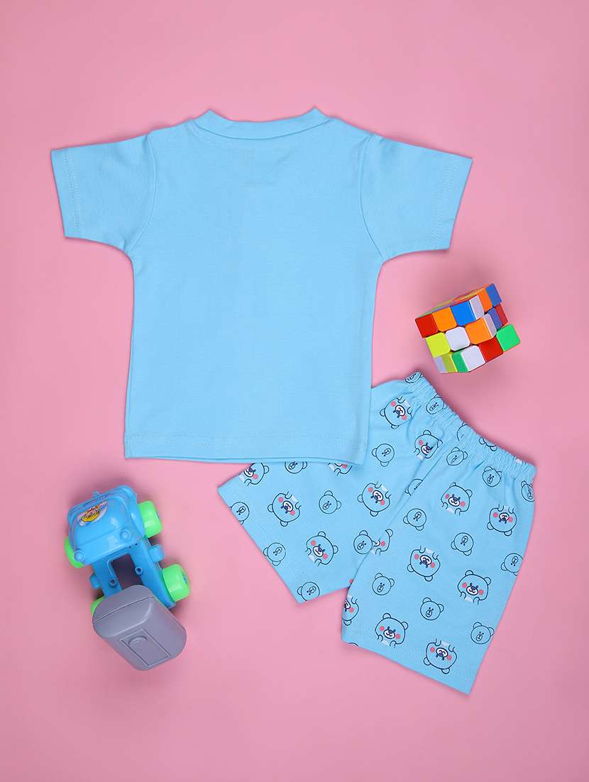 boys printed t-shirt & shorts twin set - 21943690 -  Standard Image - 1