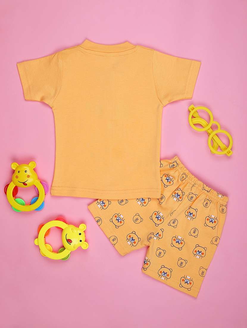 boys printed t-shirt & shorts twin set - 21943694 -  Standard Image - 1