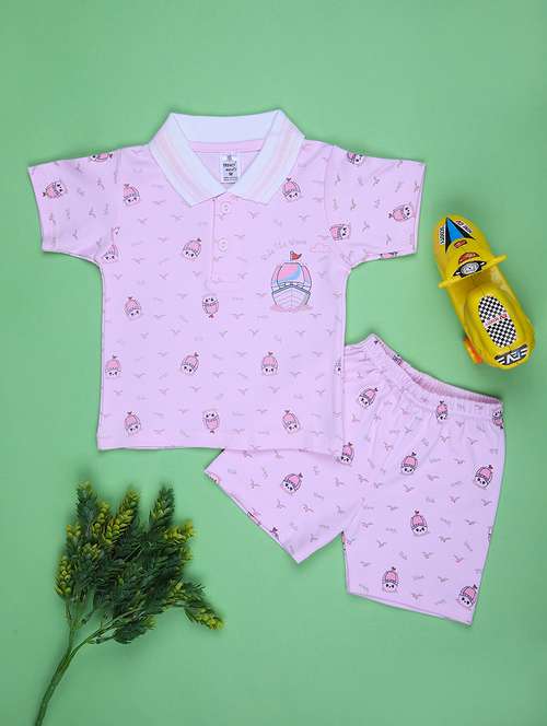 boys printed t-shirt & shorts twin set - 21943789 - Standard Image - 0