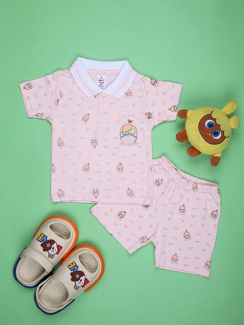 boys printed t-shirt & shorts twin set - 21943792 -  Standard Image - 0