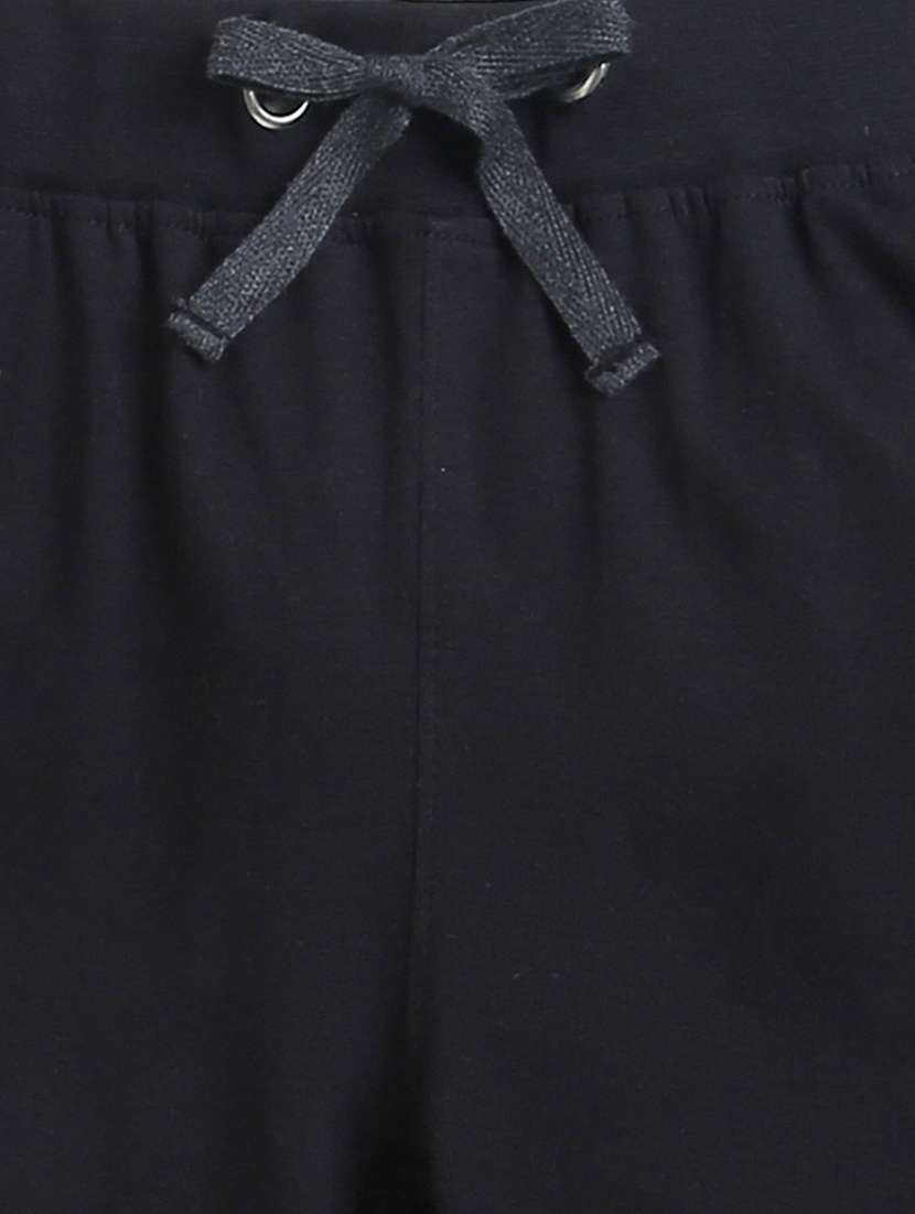 boys printed t-shirt & shorts casual wear set - 21944170 -  Standard Image - 4