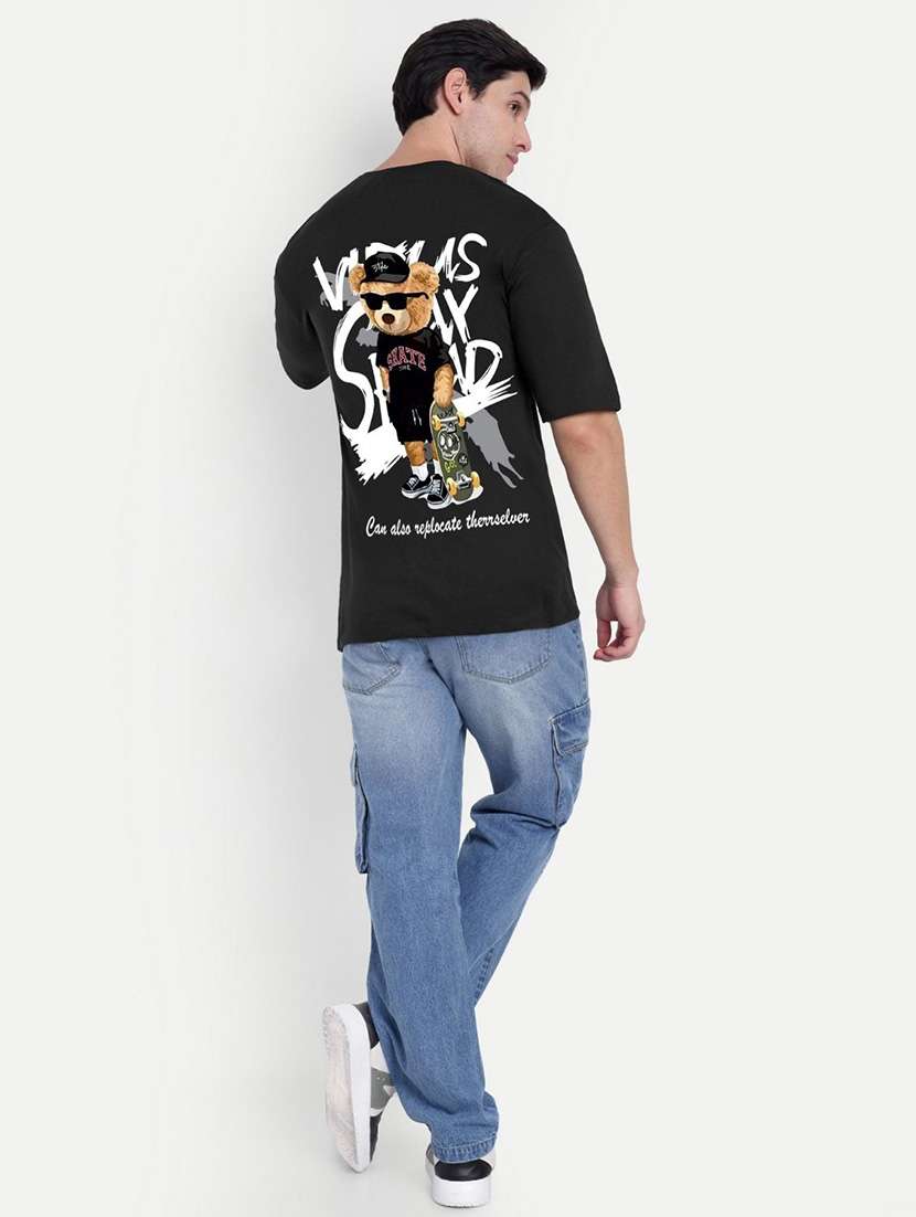 men black short sleeve oversized t-shirt - 21944438 - Standard Image - 4
