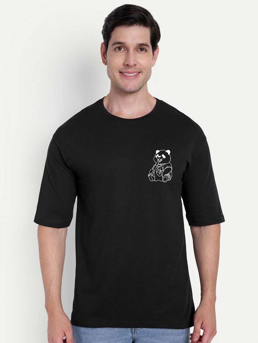 men black short sleeve oversized t-shirt - 21944439 -  Standard Image - 1