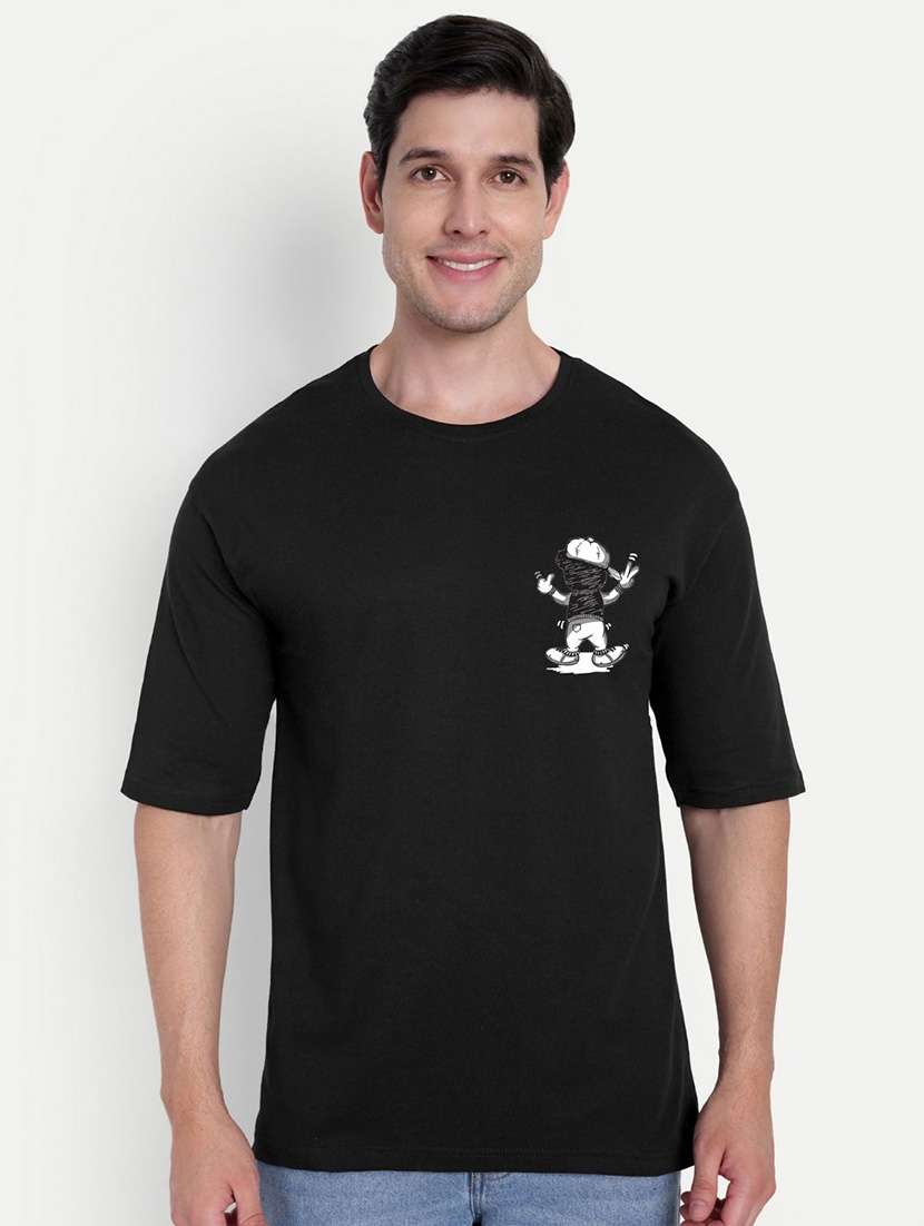 men black short sleeve oversized t-shirt - 21944441 - Standard Image - 1