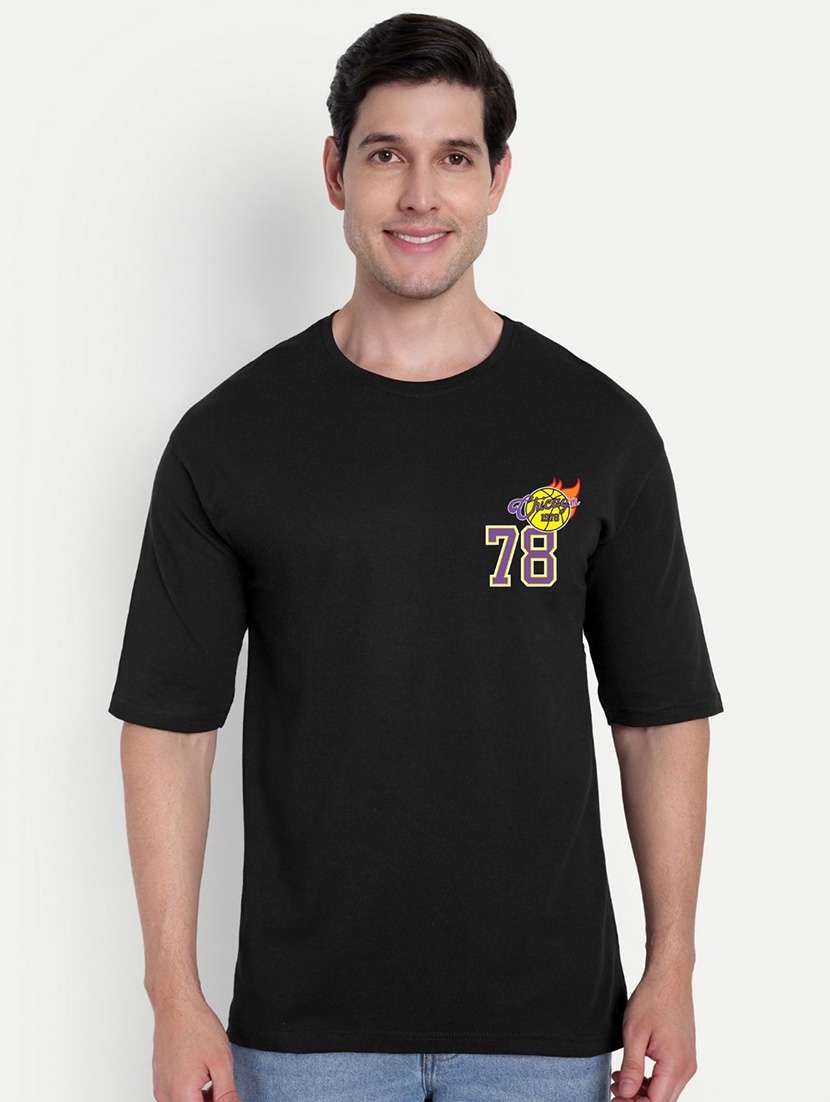 men black short sleeve oversized t-shirt - 21944454 -  Standard Image - 1