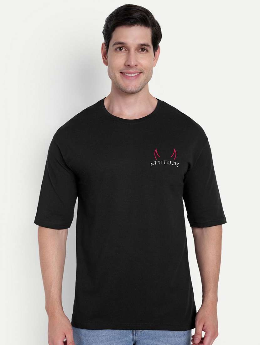 men black short sleeve oversized t-shirt - 21944455 - Standard Image - 1