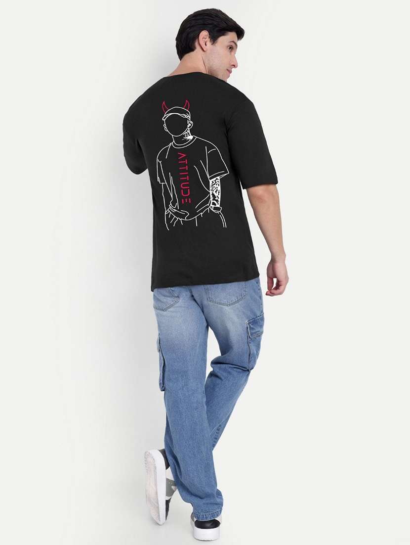 men black short sleeve oversized t-shirt - 21944455 - Standard Image - 4