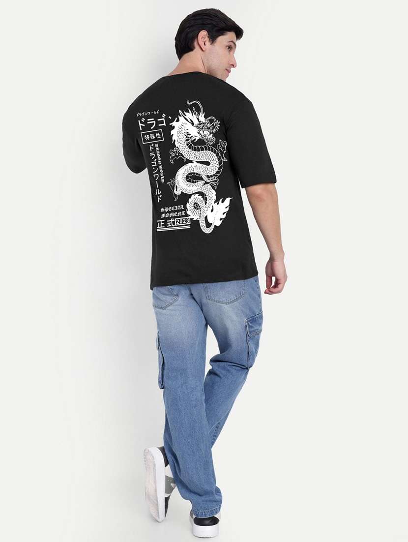 men black short sleeve oversized t-shirt - 21944459 - Standard Image - 4