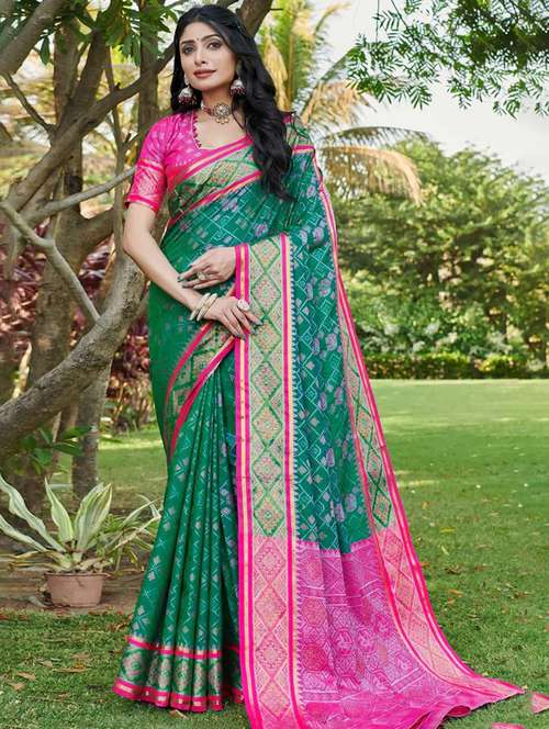 women self design patola saree with blouse - 21944877 - Standard Image - 0