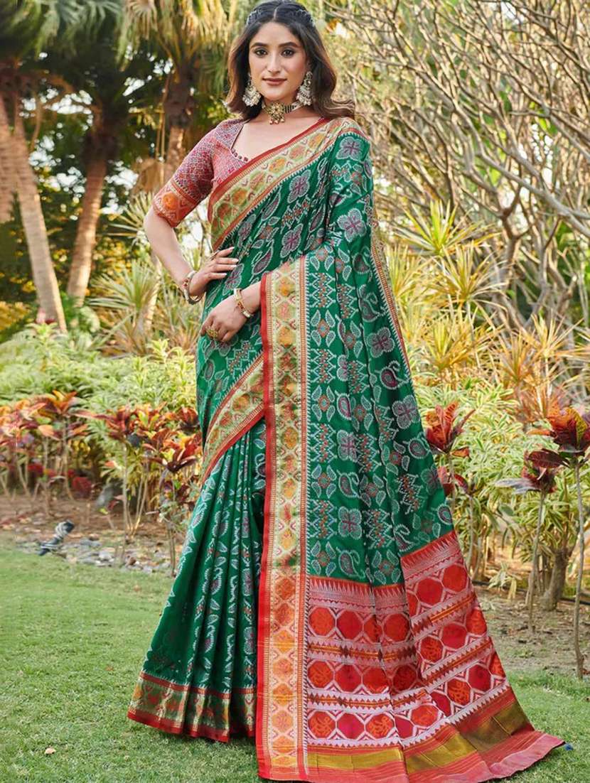 women self design patola saree with blouse
