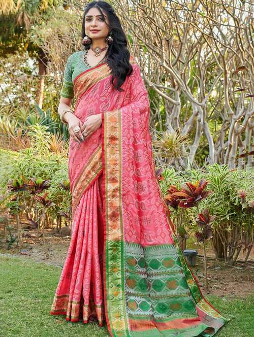 women self design patola saree with blouse - 21944881 - Standard Image - 0