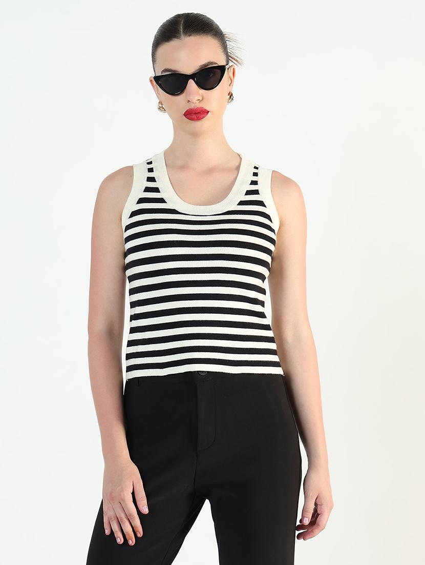 women black & white striped sleeveless tank top - 21946369 -  Zoom Image - 0