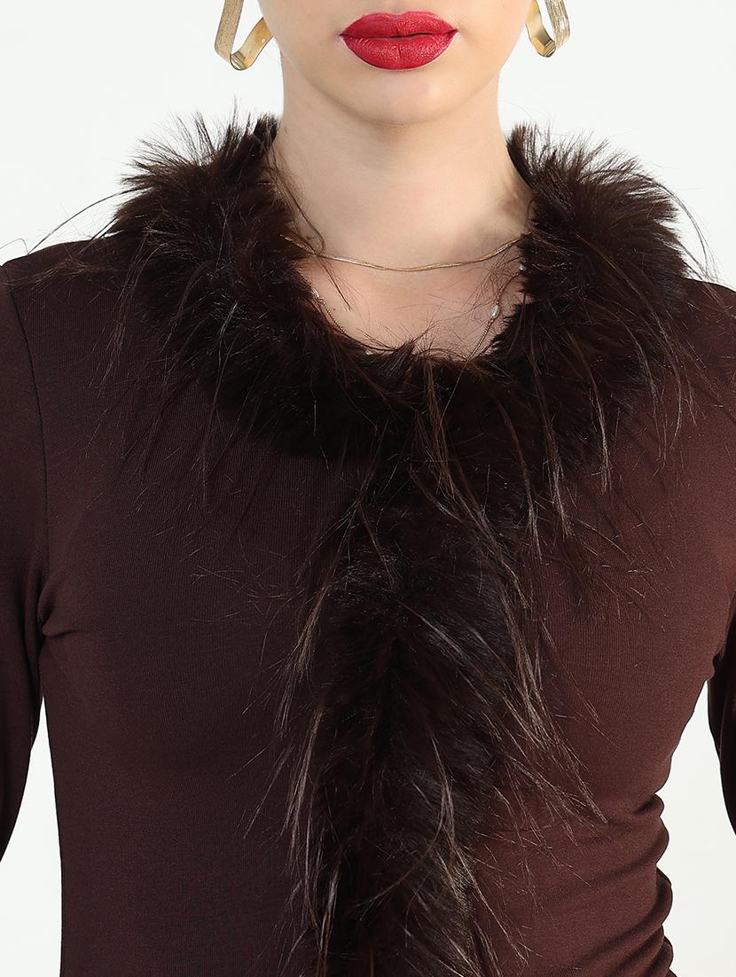 women solid long sleeve fur detailed regular top - 21946373 - Standard Image - 4