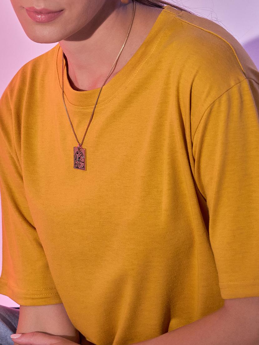women solid short sleeve oversized t-shirt - 21946814 - Standard Image - 4