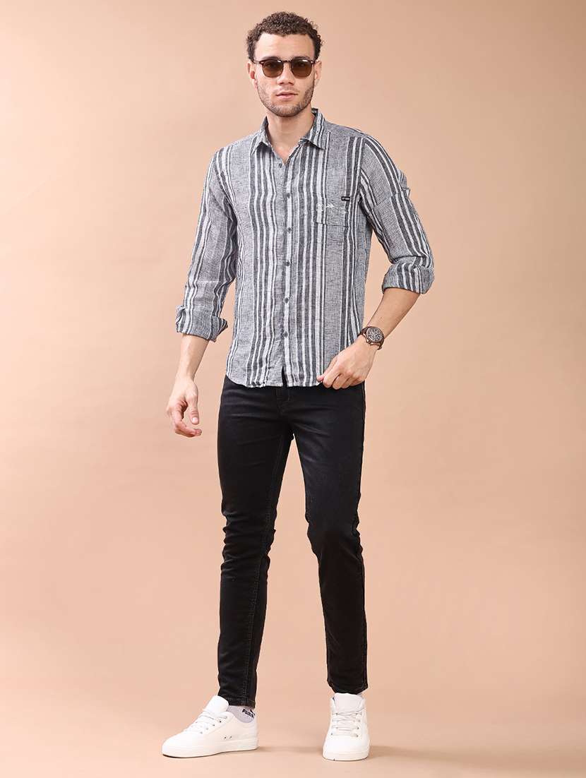 men striped collared long sleeve shirt - 21946881 -  Standard Image - 4
