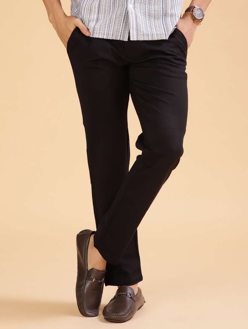 men solid mid rise casual chinos