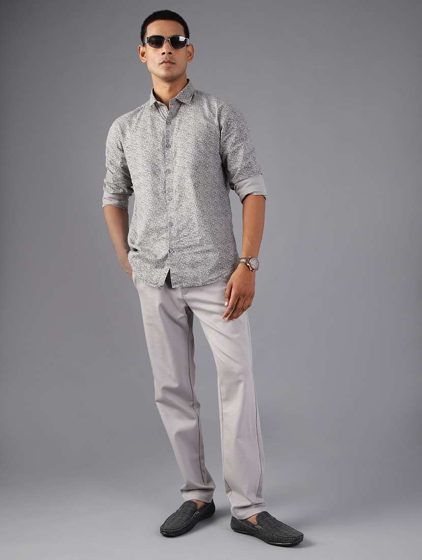 men solid mid rise flat front casual trouser - 21947156 -  Standard Image - 4