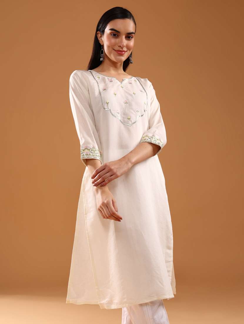 women three quarter sleeve straight kurta - 21947214 -  Standard Image - 4
