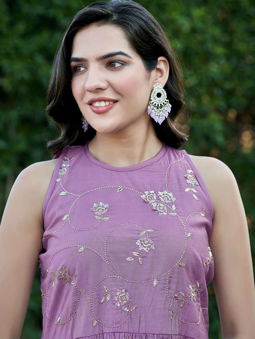 women lavender embroidered sleeve kurta palazzo set - 21947856 -  Standard Image - 4
