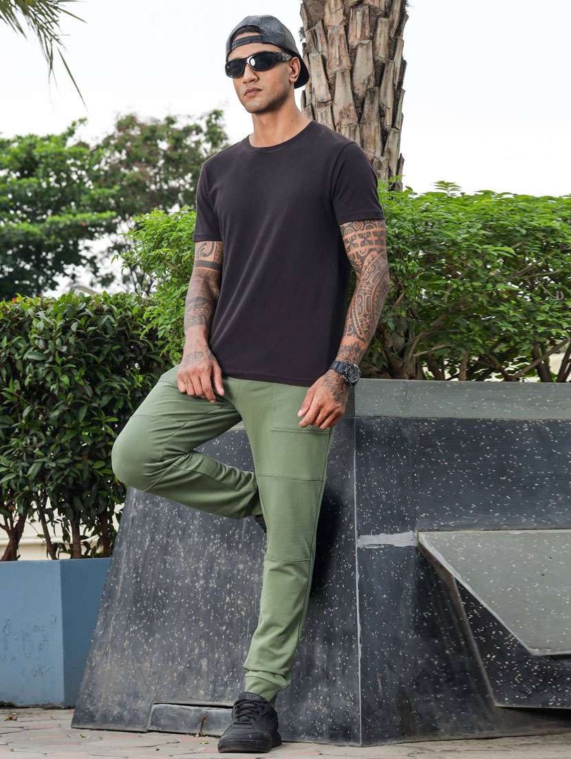 men olive solid mid rise jogger - 21947876 - Standard Image - 4