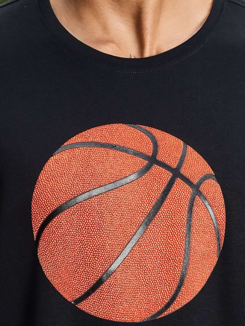 men chest print round neck regular fit t-shirt - 21947883 -  Standard Image - 6