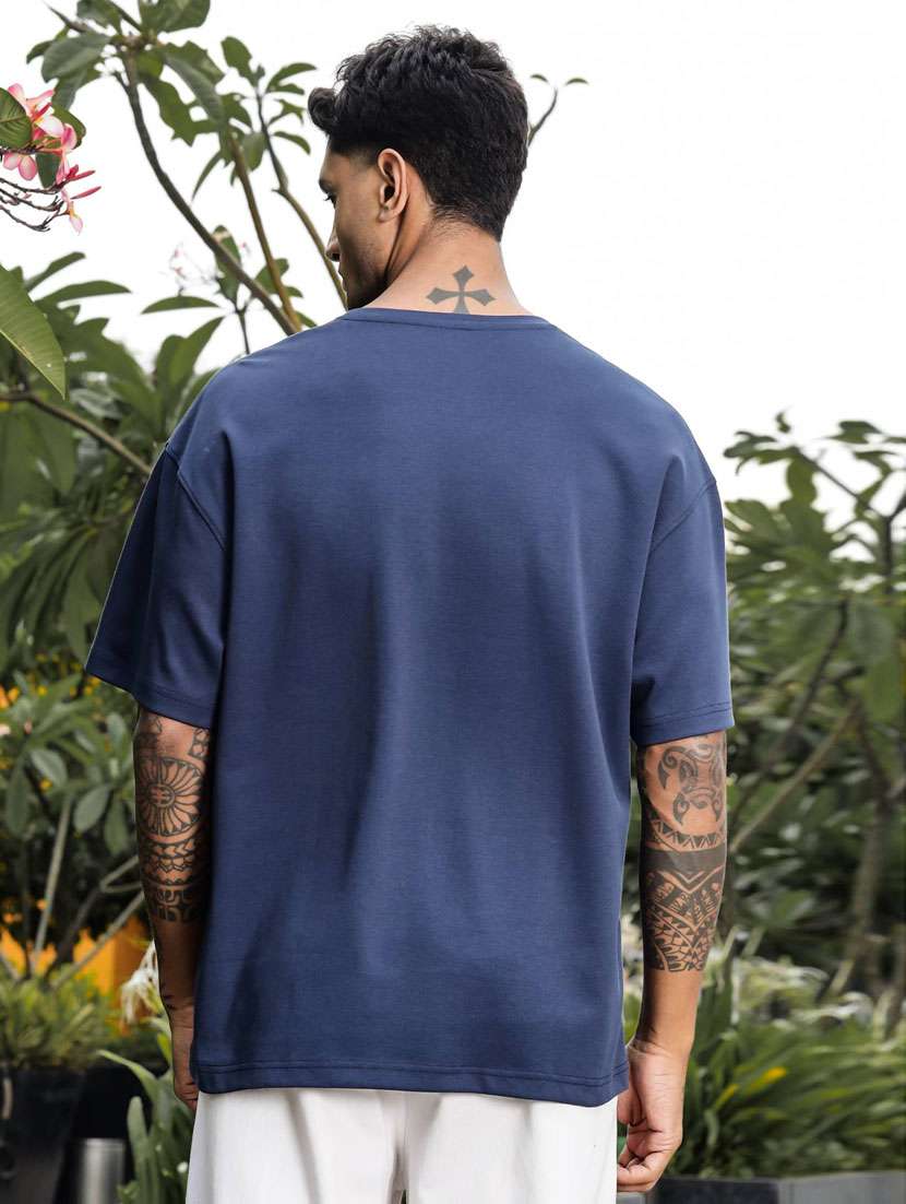 men chest print round neck regular fit t-shirt - 21947884 -  Standard Image - 4