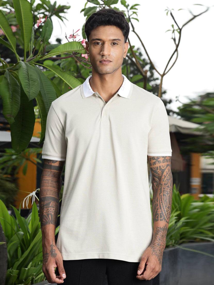 men solid short sleeve regular fit polo t-shirt - 21947886 - Standard Image - 1
