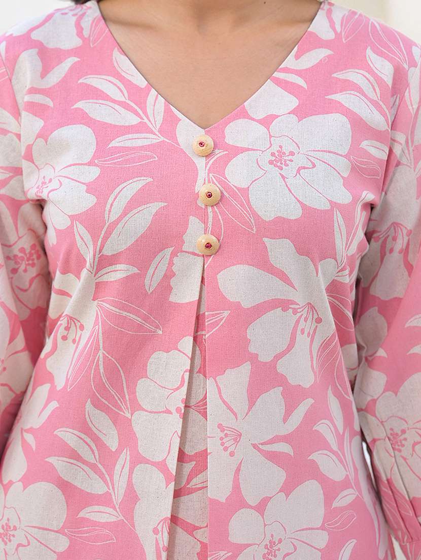 women three quarter sleeve kurta pant set - 21947957 -  Standard Image - 4