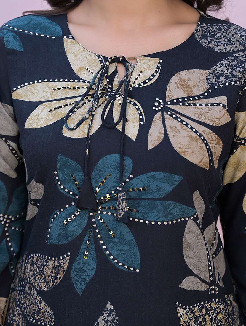 women three quarter sleeve ethnic co-ord set - 21947968 -  Standard Image - 4