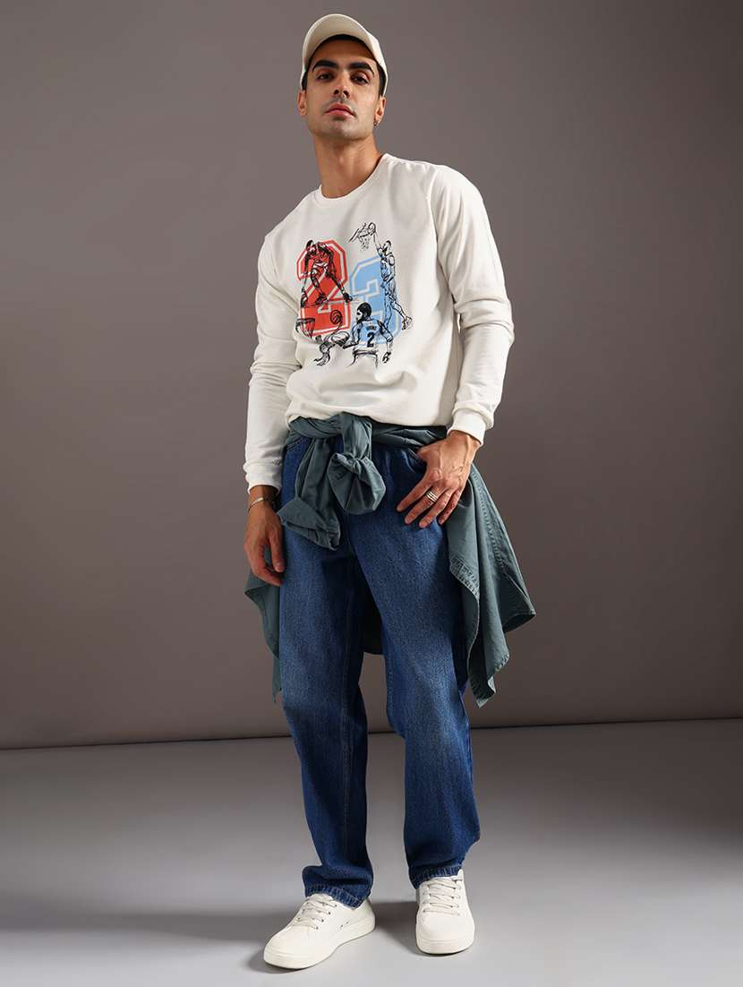 men printed long sleeve sweatshirt - 21948079 -  Standard Image - 4