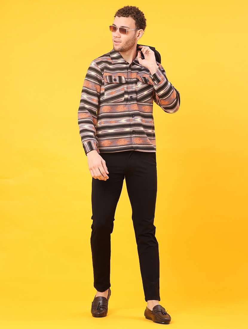 men solid mid rise slim fit chinos  - 21948133 -  Standard Image - 4