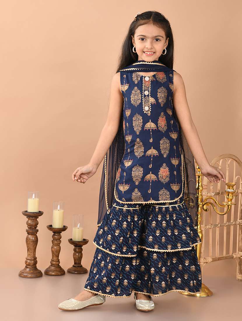 Girls Printed Sleeveless Kurta And Sharara With Dupatta 