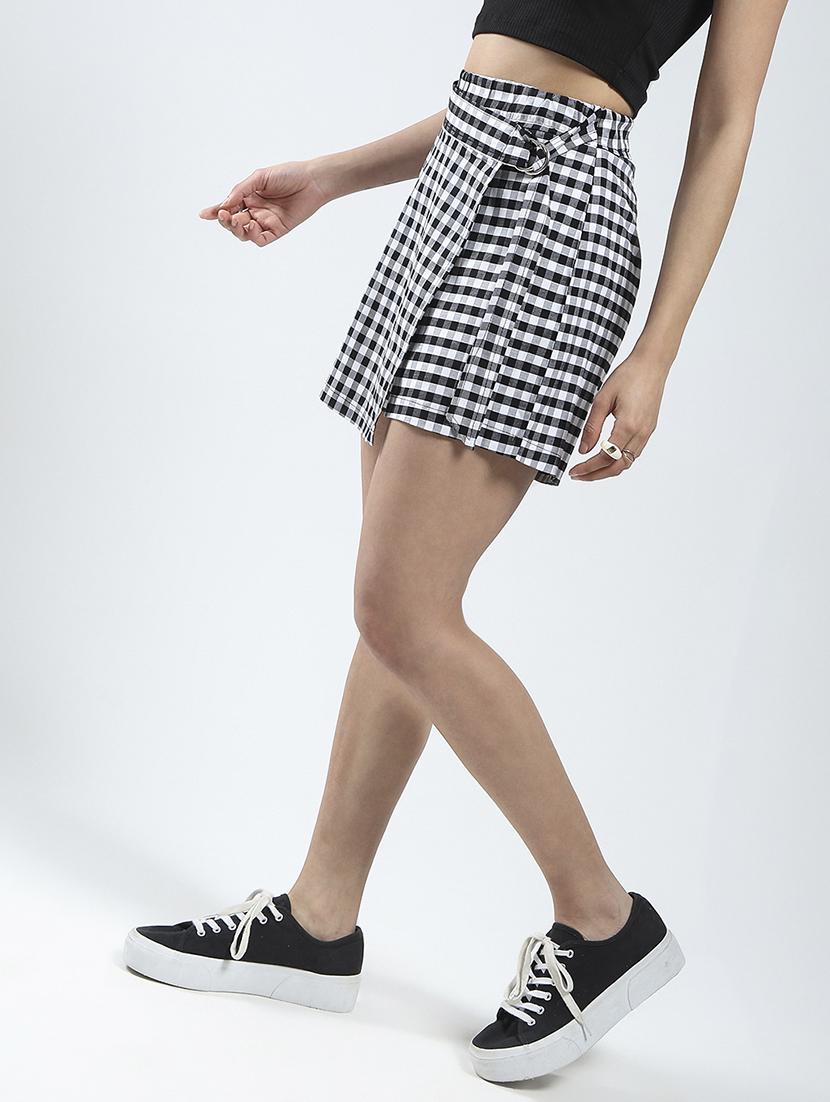women checkered mid rise mini skorts - 21948283 -  Standard Image - 1