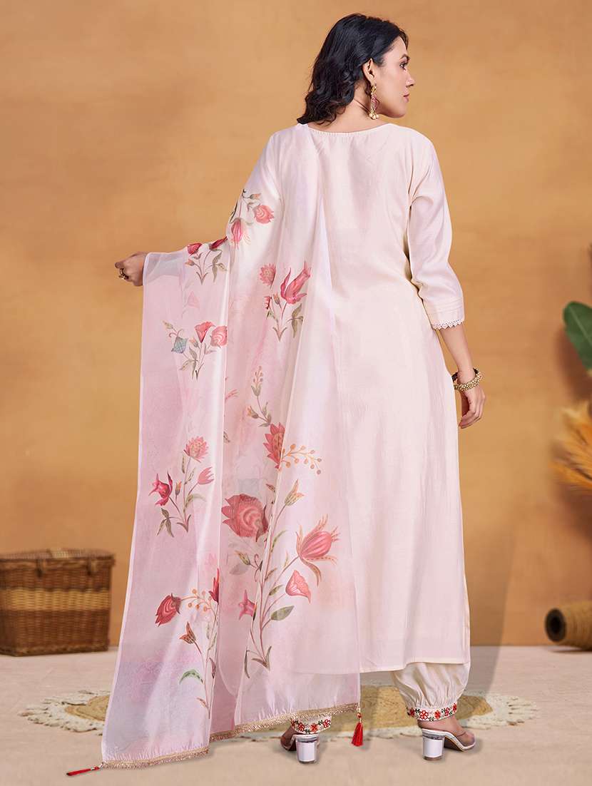 women three quarter sleeve kurta salwar with dupatta set - 21948537 -  Standard Image - 4