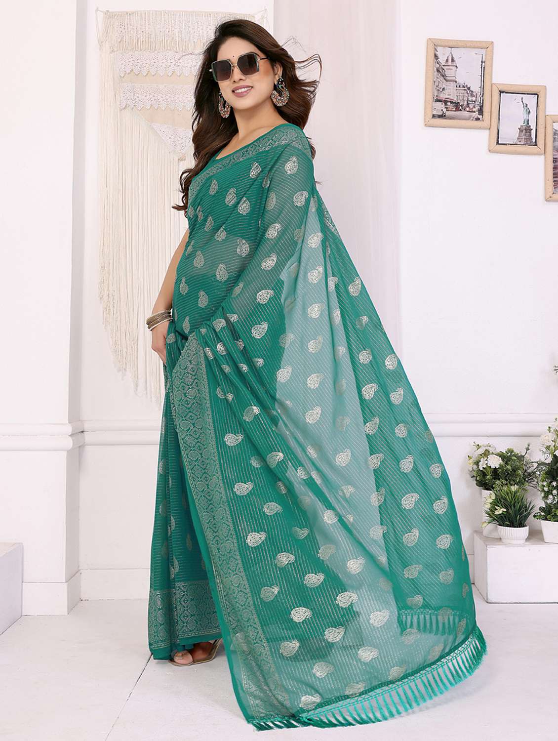 women foil printed saree with blouse - 21949146 -  Standard Image - 1