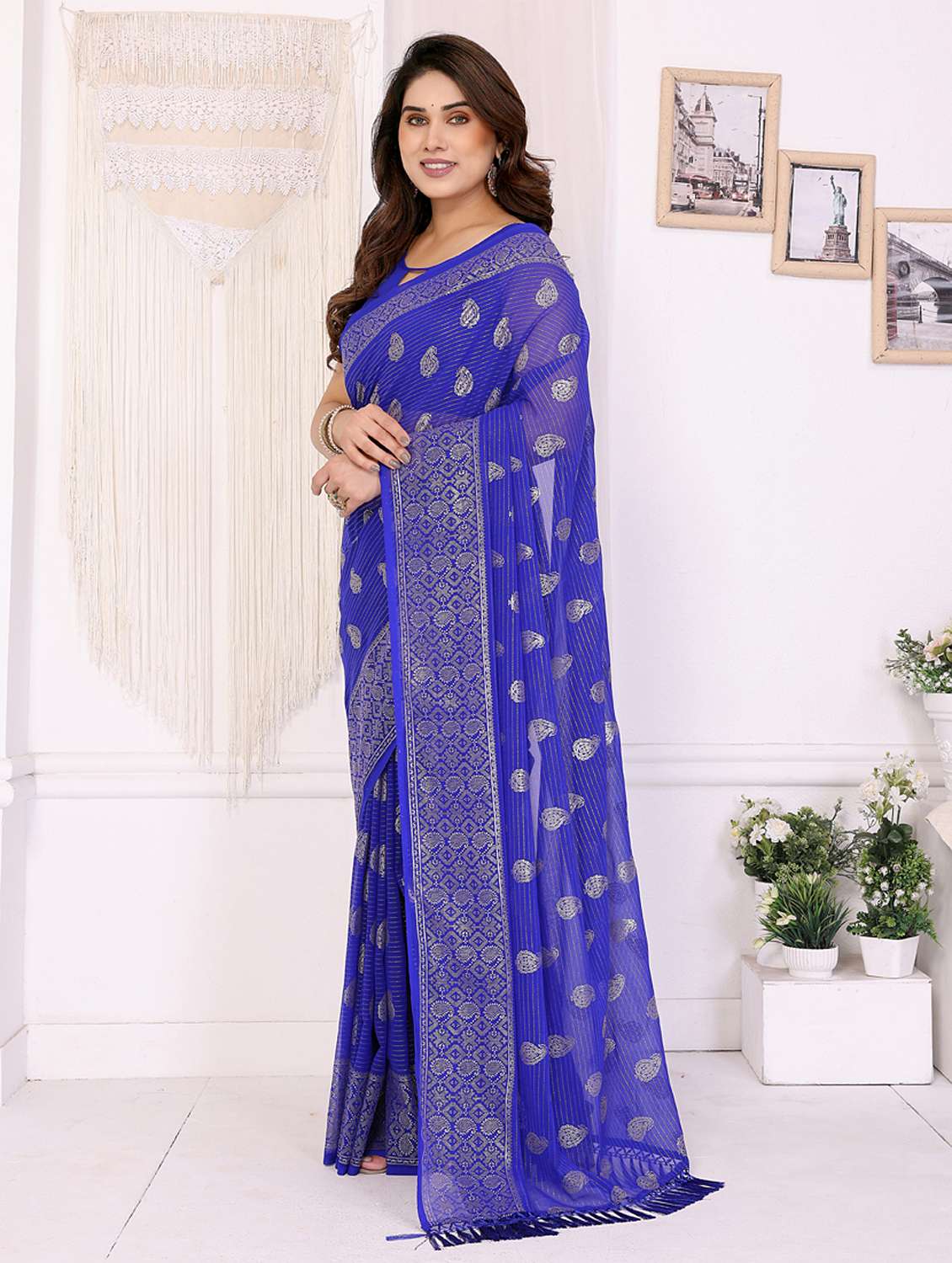 women foil printed saree with blouse - 21949147 -  Standard Image - 1