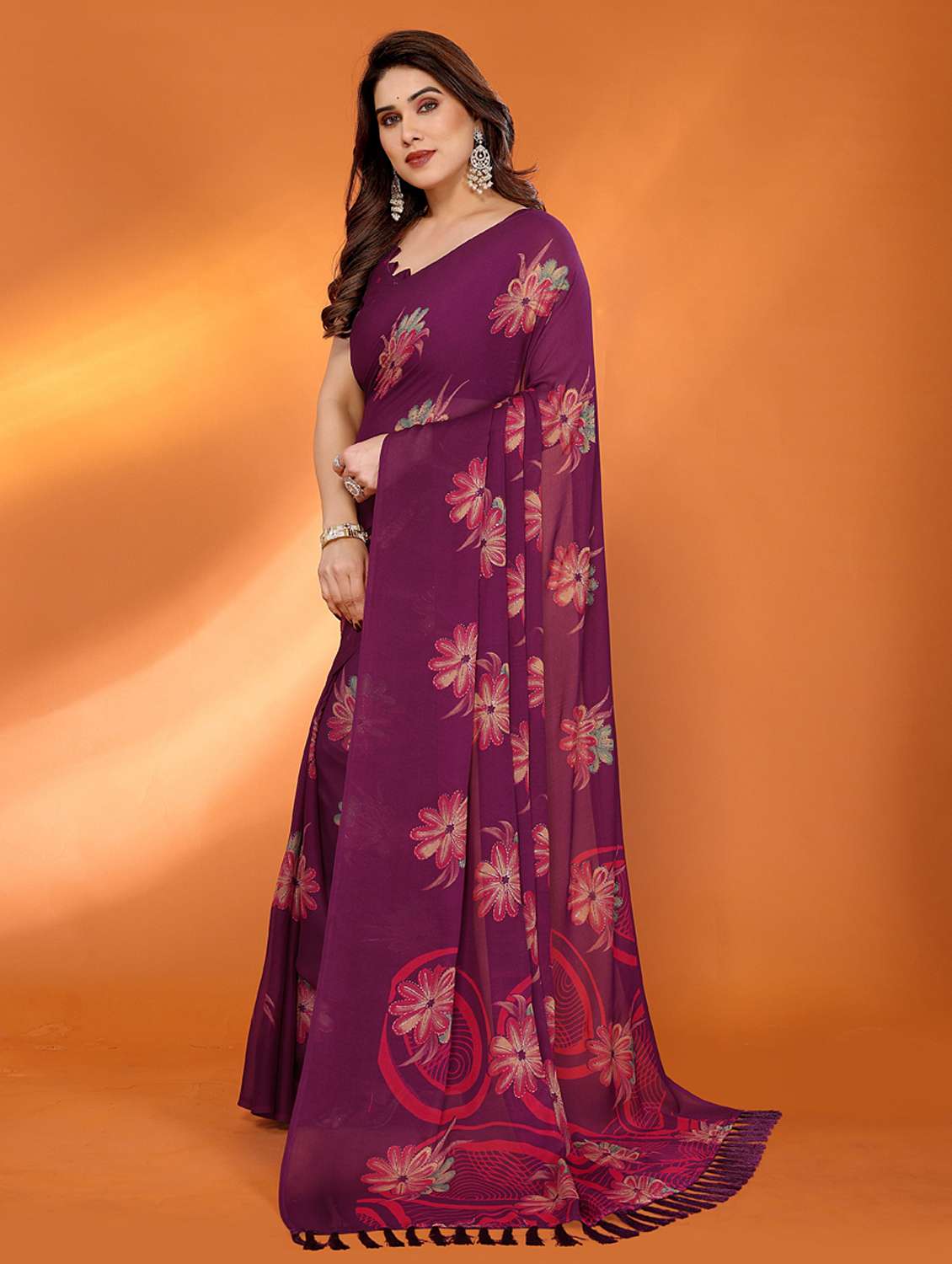 women printed casual wear saree with blouse - 21949166 -  Standard Image - 1