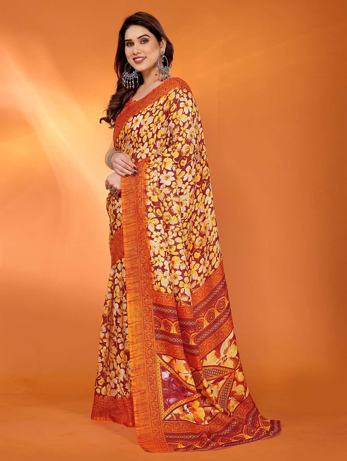 women printed casual wear saree with blouse - 21949169 -  Standard Image - 1